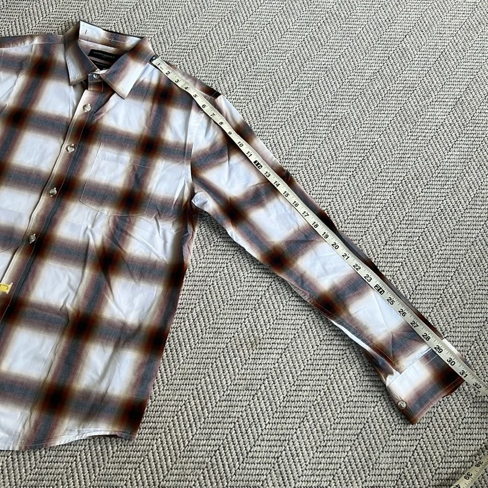 Banana Republic Plaid Button-Up Shirt